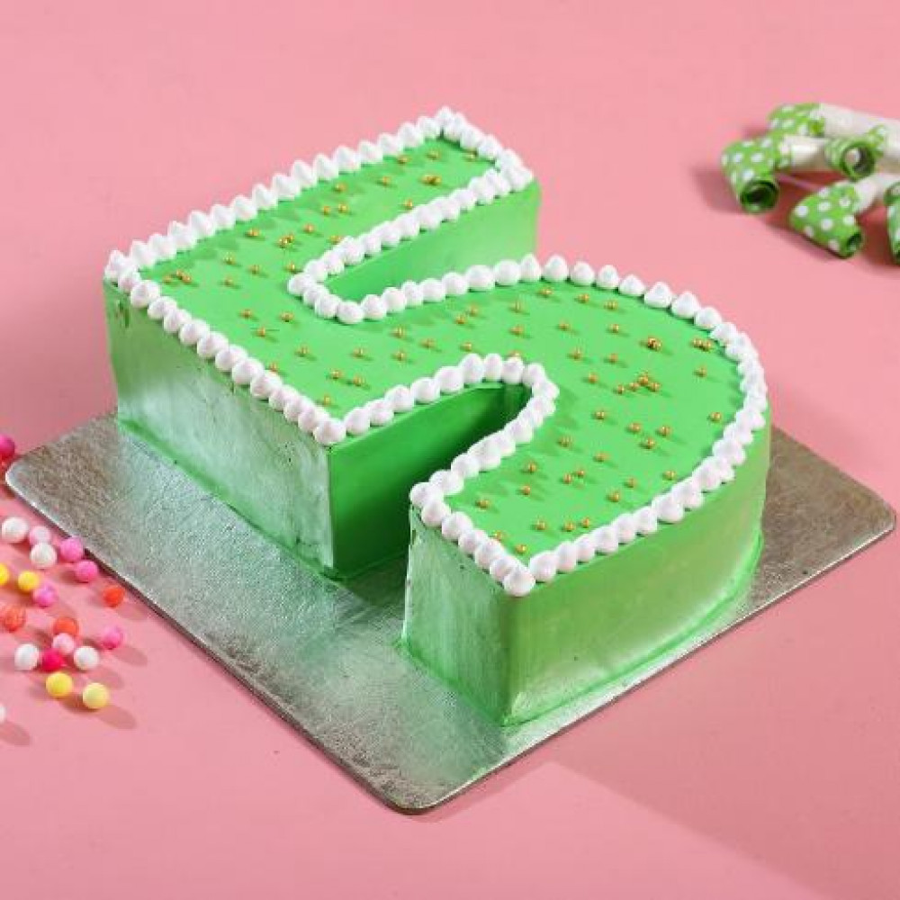 Number cake hi-res stock photography and images - Alamy