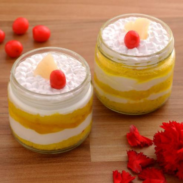 Cute Pineapple Cream Cake Jar